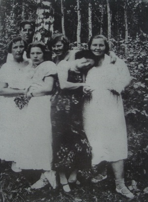 Медработники на отдыхе в 1936 году